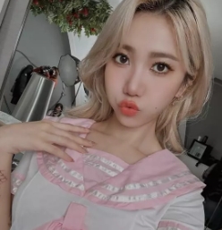 周寧(周寧)个人资料照片