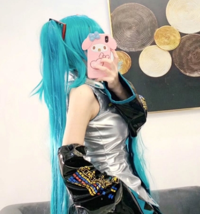 萌白醬(萌白醬)个人资料照片